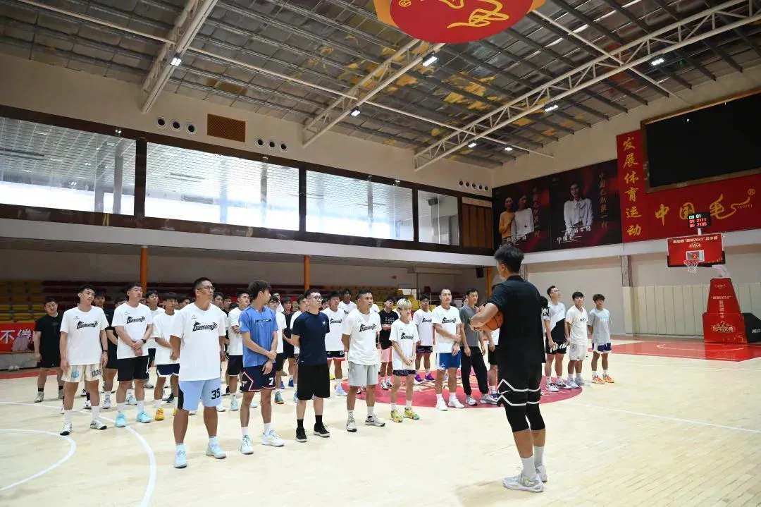 哪里能找到关于智能球衣在篮球训练中应用的信息_2